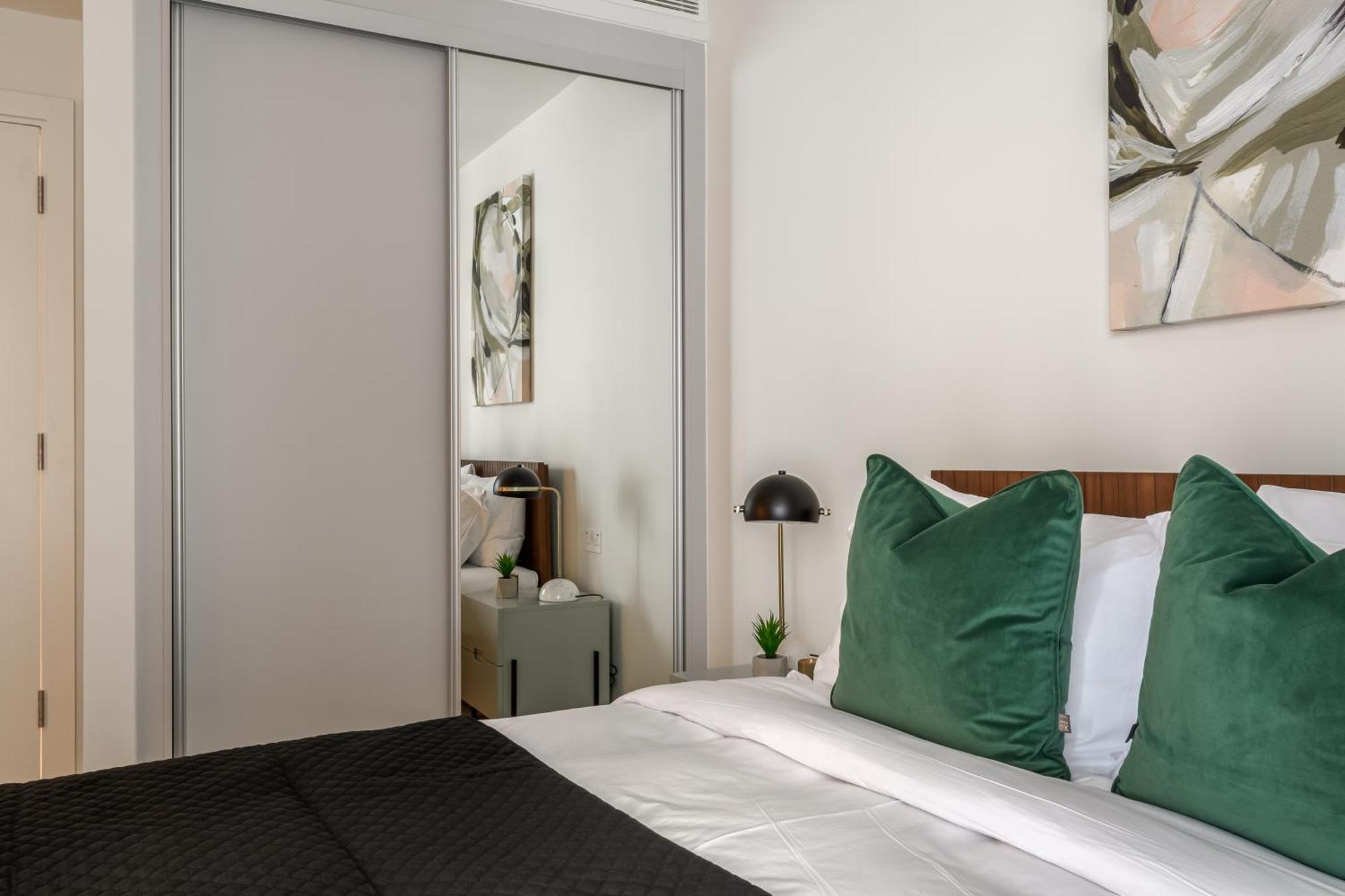 Urban Rest Battersea Apartments لندن المظهر الخارجي الصورة